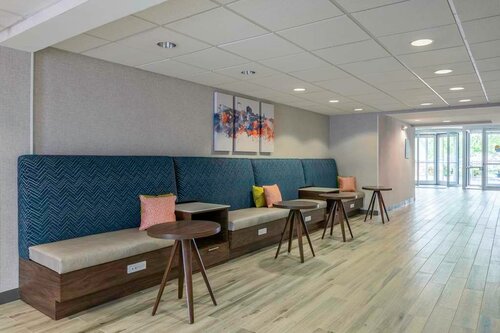 Hampton Inn by Hilton Manchester, Prenota Hotel Manchester Mclntyre