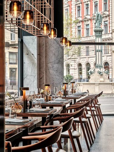 Radisson Blu Das Triest Hotel, Vienna, Reserva ahora Hotel 04. Wieden Viena, cerca de Tesoro Imperial de Viena