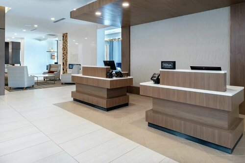 Hilton Garden Inn Columbia Downtown, Rezervovat Hotel Columbia 