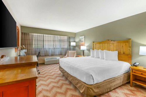 Best Western Plus Rio Grande Inn, Забронировать Отель Альбукерке Нью-Мексико