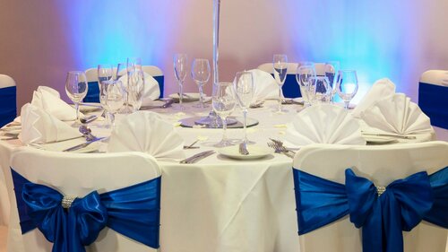 Holiday Inn Swindon by IHG, Забронировать Отель Суиндон Уилтшир