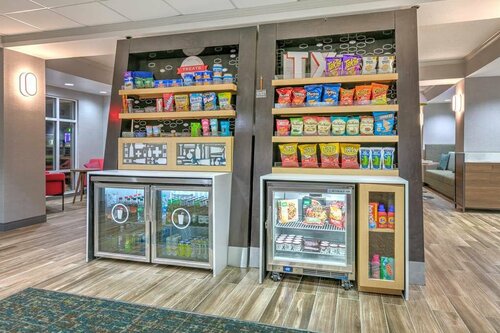 Hampton Inn Kingsville, Забронировать Отель Отели Кингсвилл с бассейном, рядом с CHRISTUS Spohn Hospital Kleberg, Бассейн
