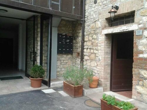 Quasar Residence, Prenota Hotel Hotel a Umbria con parcheggio, Parcheggio