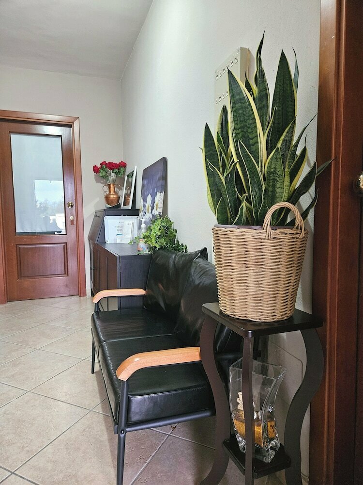 Garden Inn