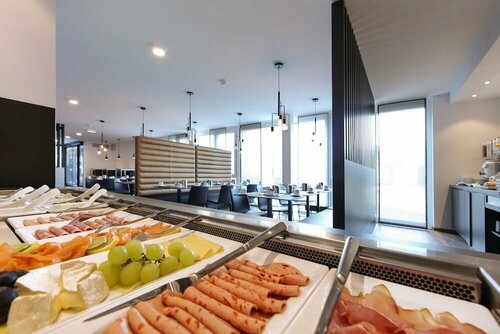 Design & Lifestyle Hotel Estilo, Забронировать Бутик-отель Бизнес-отели Swabian Alps, 4* 5*