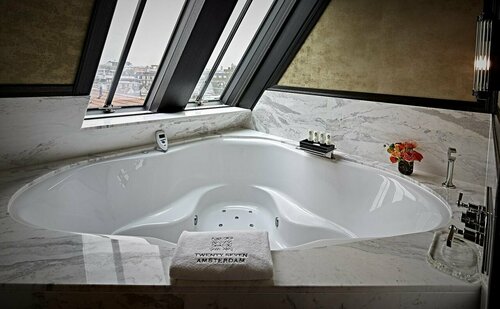 Hotel TwentySeven - Small Luxury Hotels of the World, Book Hotel Amsterdam City Centre 