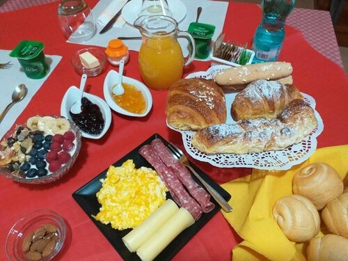 B&B Il Girasole, Забронировать Отель Сант-Анна-Аррези Sulcis Iglesiente
