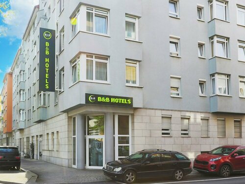 B&B HOTEL Mannheim-City, Забронировать Отель «постель и завтрак» Отели Мангейма с парковкой, Парковка