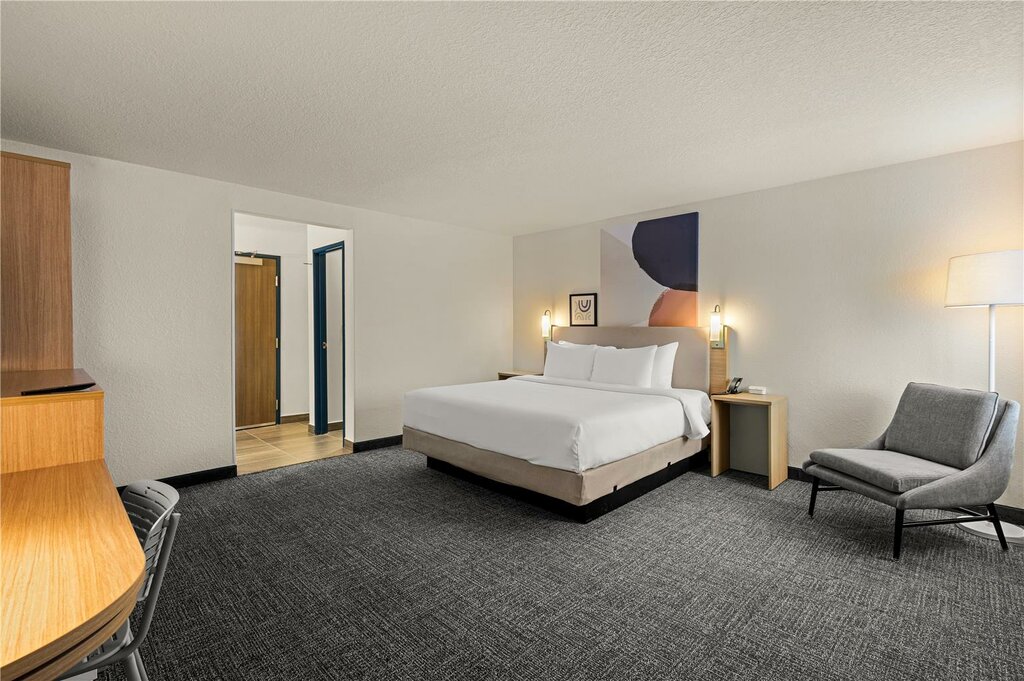 Comfort Inn near I-69 and Washington Center Road