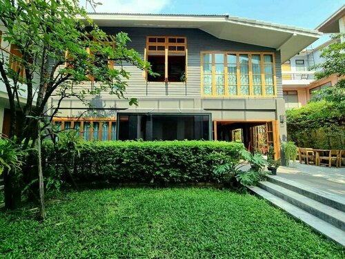 Vali Villa Bangkok, Забронировать Вилла Виллы Бангкока, рядом с Храм Ват Ратчанатдарам Воравихан, Вилла