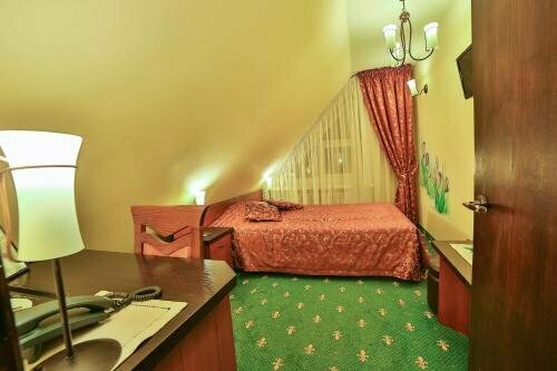 Hotel Wiosna, Забронировать Отель Отели Рабка 3 звезды, рядом с Горнолыжный курорт Рабка Здруй, 3*