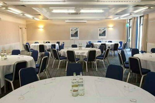 Holiday Inn Haydock M6 Jct23 by IHG, Забронировать Отель Хейдок Мерсисайд