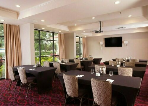 Delta Hotels by Marriott Orlando Lake Buena Vista, Book Hotel Hoteller i Kissimmee med pool, Swimmingpool