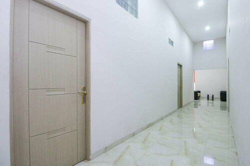 Airy Eco Syariah Mastrip B 21 Surabaya, Book Hotel Surabaya East Java