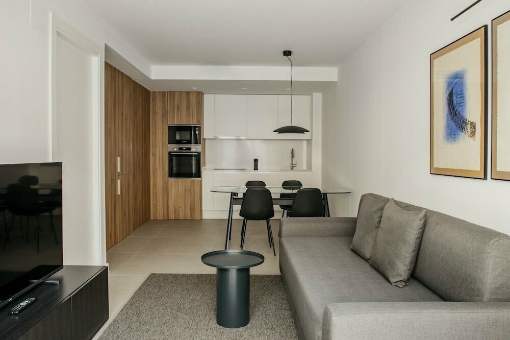 Europa Apartments