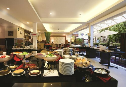 FuramaXclusive Sathorn, Bangkok, Забронировать Отель Отели Бангкока с парковкой, рядом с Чонг Нонси, Парковка