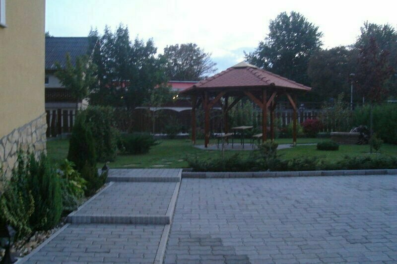 Apartmanház Dorog