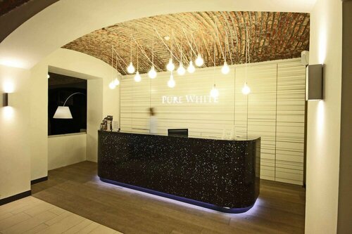 Pure White, Reservar Hotel Prague 02 Praga, perto de Faust House