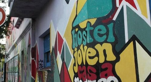 Hostel Joven Casa Reggae, Book Hostel / Vandrerhjem Hostels i Córdoba, Hostel / Vandrerhjem