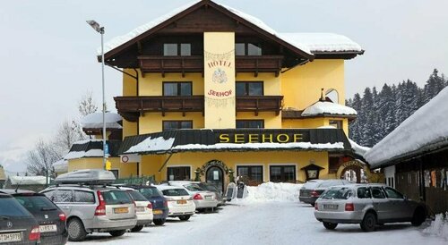 Appartementhaus Seehof, Забронировать Отель Отели Кирхберг-ин-Тироля с парковкой, Парковка