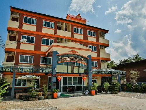 Maesai Orchid Hotel, Забронировать Отель Отели Северного Таиланда с парковкой, Парковка