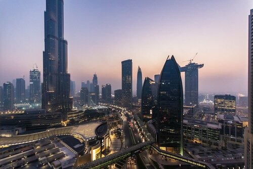 Suitestay-Formerly Address Dubai Mall Residence-Downtown, Забронировать Апартаменты/квартира Отели Эмирата Дубая с парковкой, рядом с Дубайский фонтан, Парковка