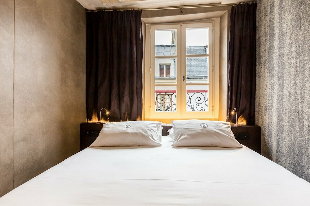 Hôtel de la Rue de Lille Paris - Saint-Germain-des-Près