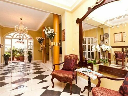 Hotel Livadić, Book Hotel Hotels in Zagreb with Parking, Parking
