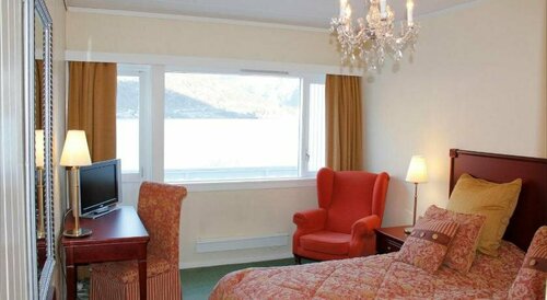Hofslund Fjord Hotel, Забронировать Отель Согндал Согн-ог-Фьюране