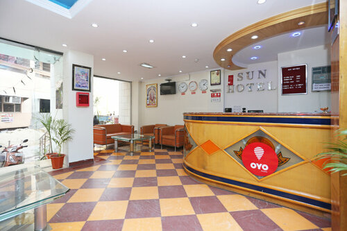 OYO 10150 Sun Hotel, Book Hotel Hoteller i Gujarat med parkering, Parkering
