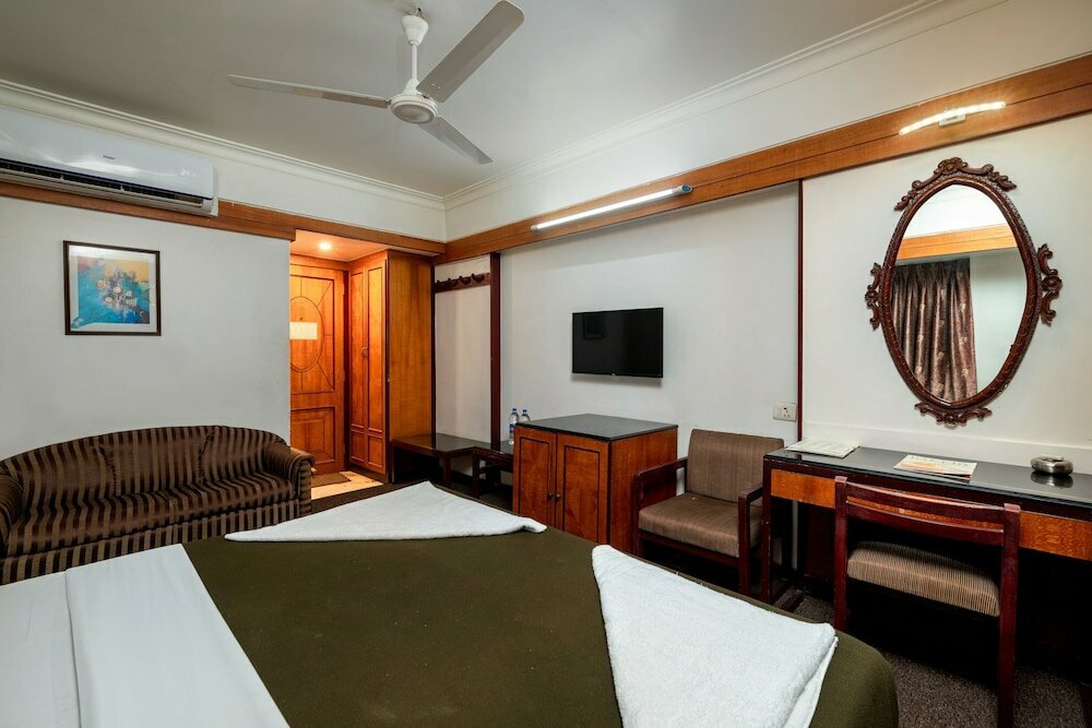 Capital O 76484 Hotel Balwas International