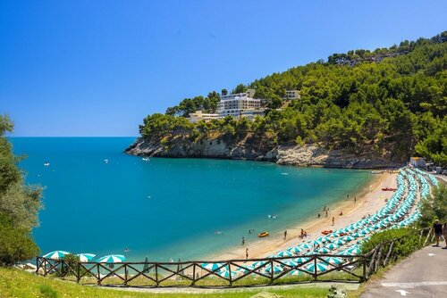 Pugnochiuso Resort Hotel del Faro, Book Ferieresort SPA-hoteller i Vieste, SPA