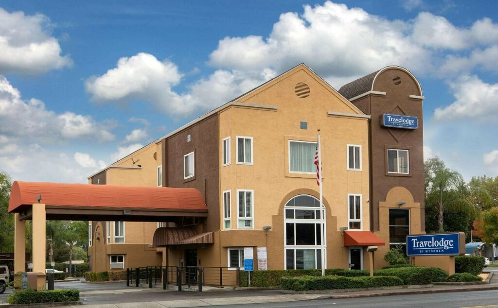 Hotel Vinea, A Travelodge by Wyndham