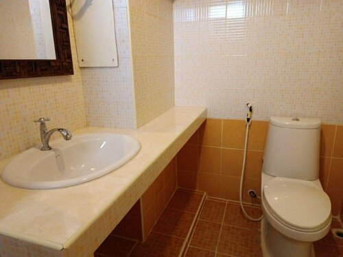 Grandview Condominia, Забронировать Отель Чатучак Бангкок, рядом с Торговый центр Централ Ладпрао