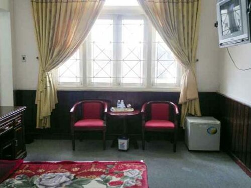 Hue Railway Hotel, Забронировать Отель Отели Хюэ с парковкой, рядом с Museum of Royal Antiquities, Парковка