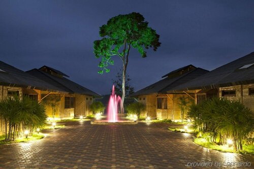 Hillary Nature Resort Spa, Rezerwuj Ośrodek wypoczynkowy Arenillas El Oro