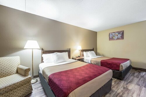 Econo Lodge, Buchen Sie Hotel Albert Lea 
