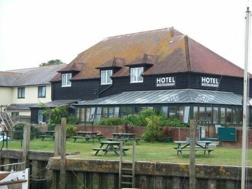 The River Haven Hotel, Забронировать Отель Отели High Weald 3 звезды, 3*
