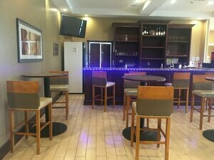 Hotel Royale of Grand Rapids, Book Hotel Hoteller i Michigan med parkering, Parkering