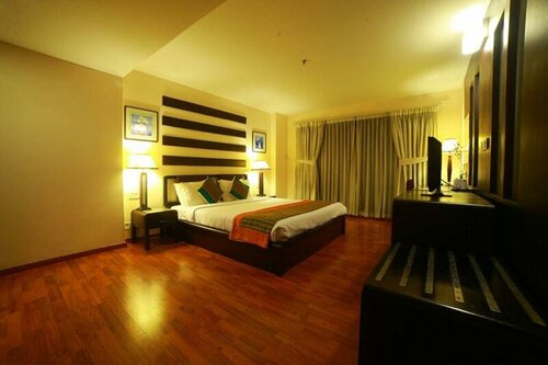Kanoos Residency, Book Hotel Guruvayur New Delhi