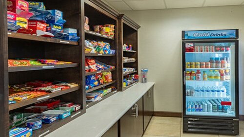 Holiday Inn Express & Suites Houston South - Near Pearland, Book Hotel Hoteller i Pearland med morgenmad, Morgenmad