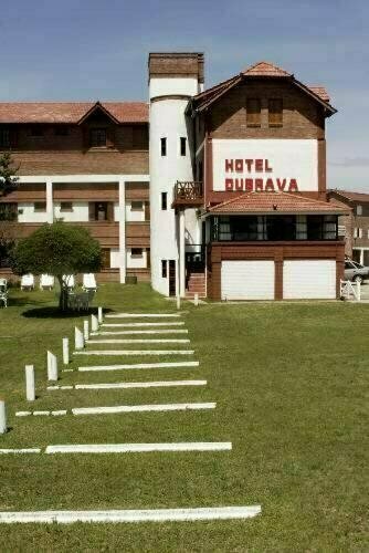 Hotel Dubrava, Rezerwuj Hotel Hotele w Buenos Aires z basenem, Basen