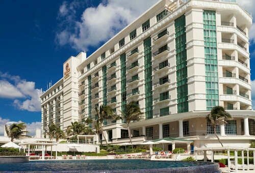 Sandos Cancún All Inclusive - Adults Only, Забронировать Курортный отель Канкун Кинтана-Роо, рядом с Торговый центр Кукулкан Плаза