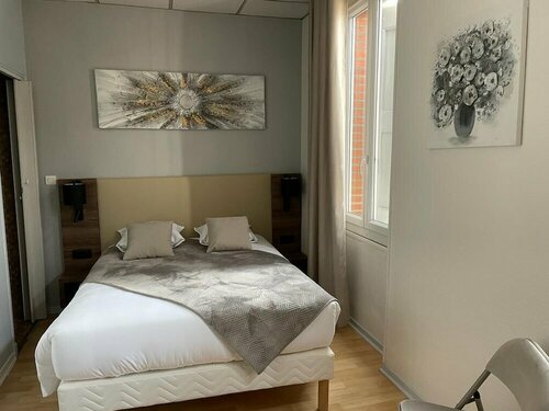 Hotel Le Rochegude, Забронировать Отель Альби Tarn