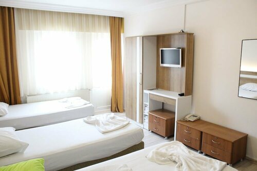 Grand Ece Otel, Забронировать Отель Отели Чанаккале с завтраком, рядом с Военно-морской музей Чанаккале, Завтраки