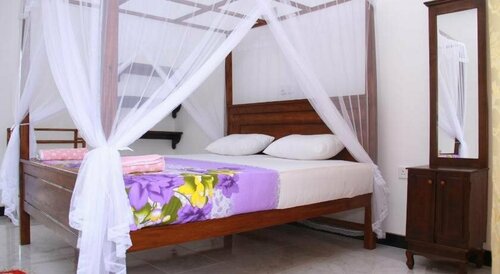 Orchid Rest, Забронировать Отель Отели Мирисса с парковкой, Парковка