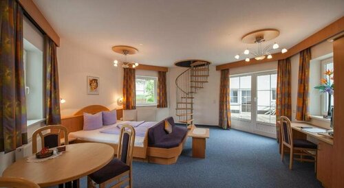 Berghotel Almrausch, Забронировать Отель СПА-отели Берванг, SPA-услуги