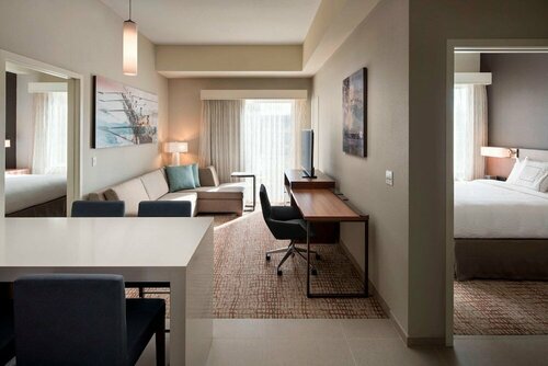Residence Inn by Marriott Detroit Farmington Hills