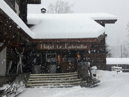 Hôtel Le Labrador, Забронировать Отель Отели Шамони-Монблана с завтраком, рядом с Горнолыжный подъемник Флежер, Завтраки