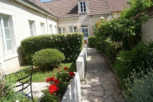Hôtel de la Cognette, Đặt Khách sạn Issoudun Indre